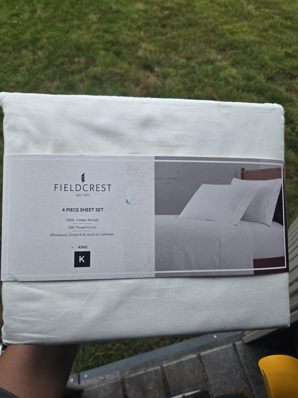 Fieldcrest King 4-Piece Sheet Set in White - Crisp Cotton